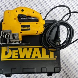 Wyrzynarka DeWalt DW341K-QS