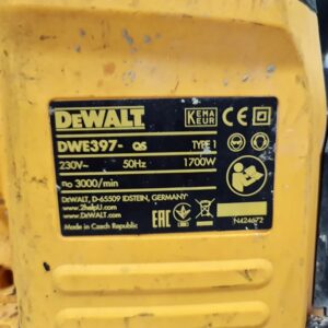 Pilarka Alligator 1700W DeWALT DWE397
