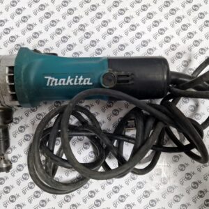 Makita Nożyce skokowe do blachy JN1601