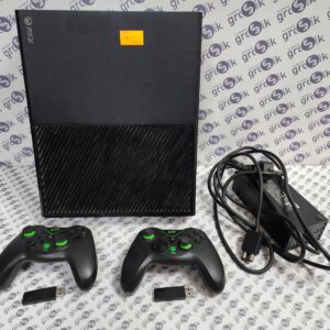 Konsola Xbox One 1 TB czarna + 2 Pady