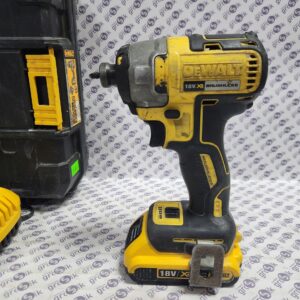 Dewalt DCF887N 18 V – 3 biegowa zakrętarka udarowa + aku 2AH + ładowarka