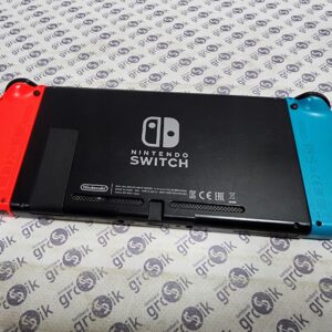 Konsola Nintendo Switch + Minecraft