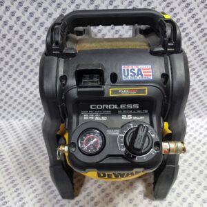 Kompresor bezolejowy DeWalt DCC1018N 10 L 9,3 bar akumulatorowy