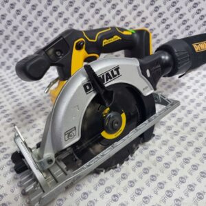 DEWALT PILARKA tarczowa akumulatorowa 18V 165mm DCS565N