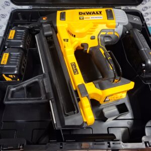 Gwoździarka DeWalt DCN890 Type3 do betonu 18V Nowy