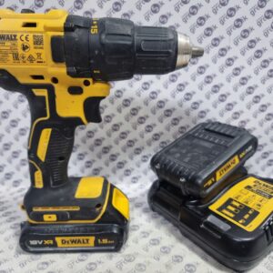 Wkrętarka akumulatorowa DeWalt 18 V DCD777 + Ładowarka + 2 Akumulatory