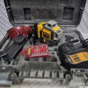 DeWALT Laser Krzyżowy DCE089D1R 10,8V 360 czerwony zestaw, walizka