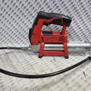 Smarownica Milwaukee M12 GG-0 12V 4933440435 + aku 3ah