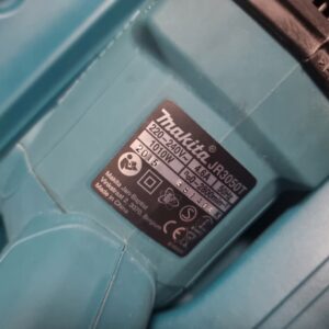 Piła szablasta elektryczna Makita 1010 W + walizka