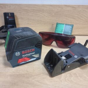 Laser punktowo-krzyżowy BOSCH Professional GCL 2-15 G + RM1 0601066J00