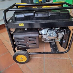 Agregat prądotwórczy przenośny trójfazowy Stanley SG7500 7500 W benzyna