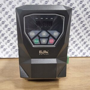 Falownik trójfazowy EURA DRIVES 3 kW 7 A